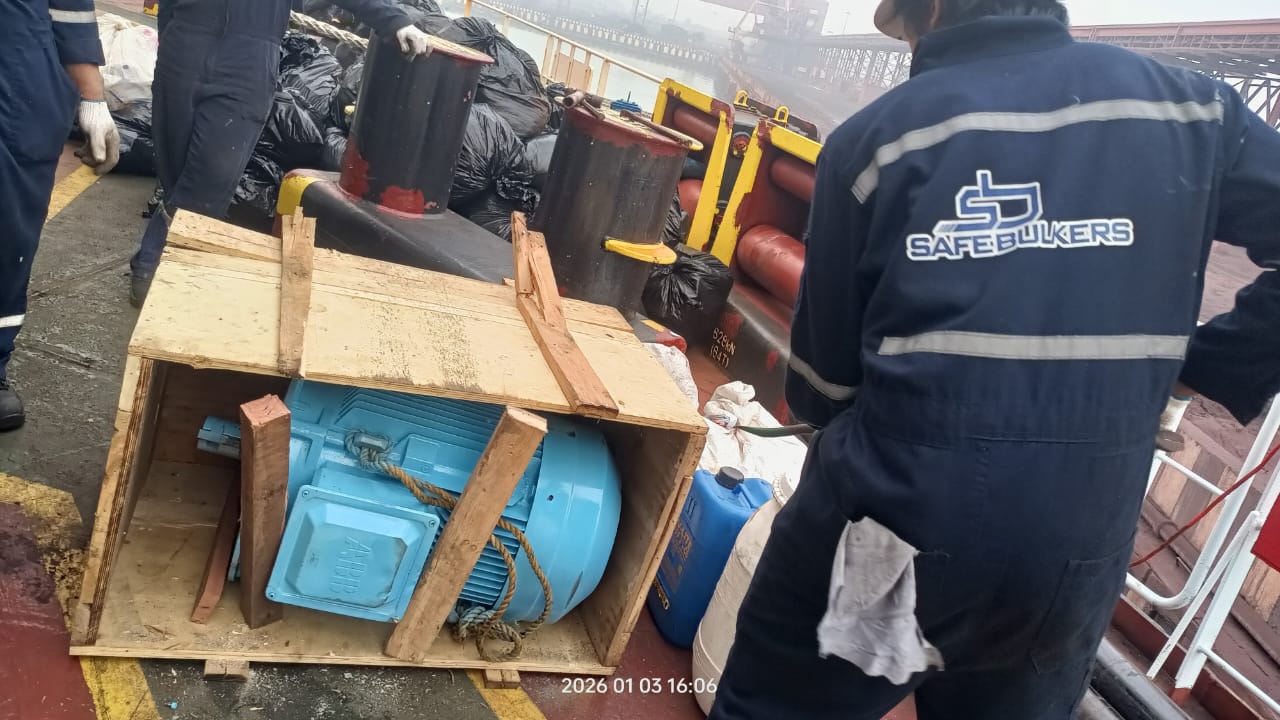 SOLANKI SHIP CARE: LARGE-SCALE PROVISIONS & TECHNICAL SUPPLY AT PARADIP PORT